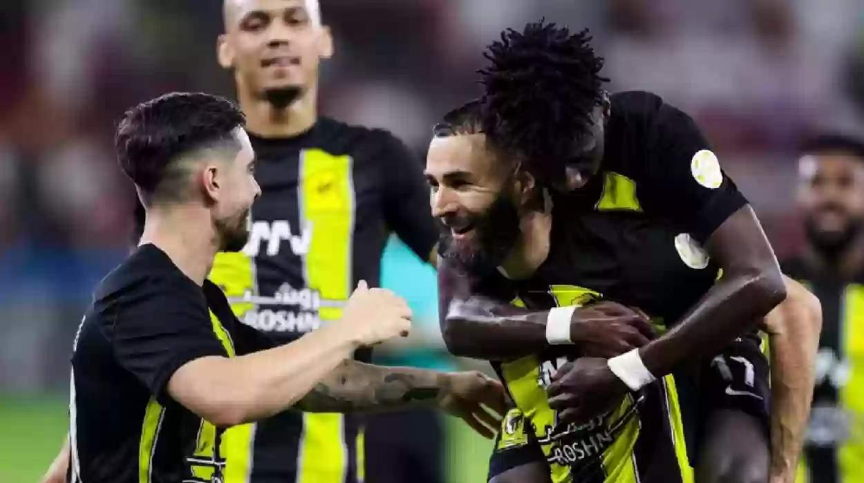 الاتحاد يكشف عن المدرب الجديد ويحمل مفاجأة مثيرة للجمهور