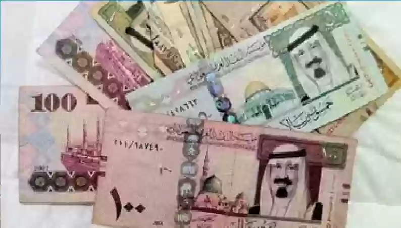 سعر 100 ريال سعودي امام الجنيه المصري اليوم الاثنين