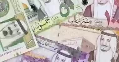 العملات 