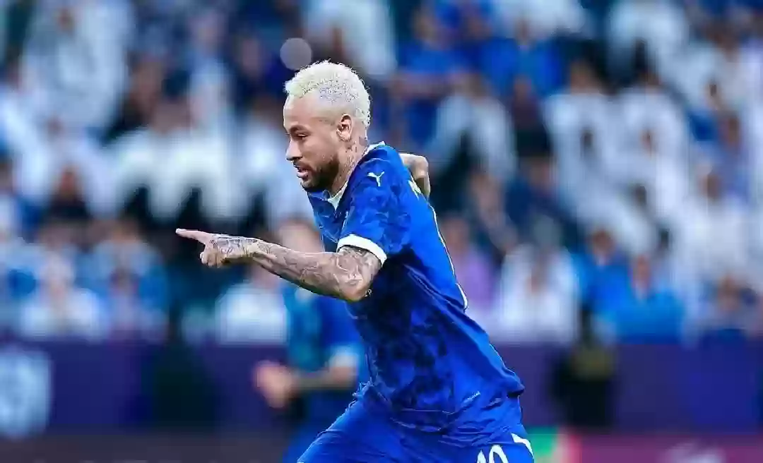 بعد التكهنات حول مغادرته الهلال