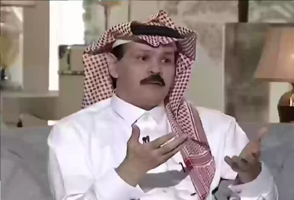 الطريقي يفجر الجدل في الشارع الرياضي